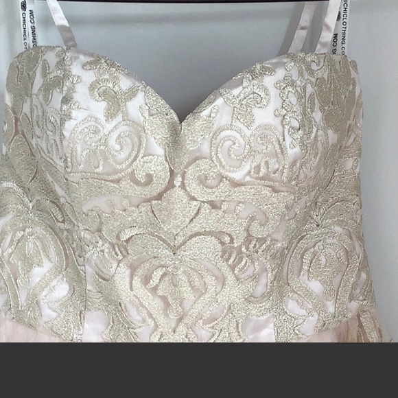 Chi Chi London Pink and Gold Lace Dress UK10/US6 - Picture 4 of 6